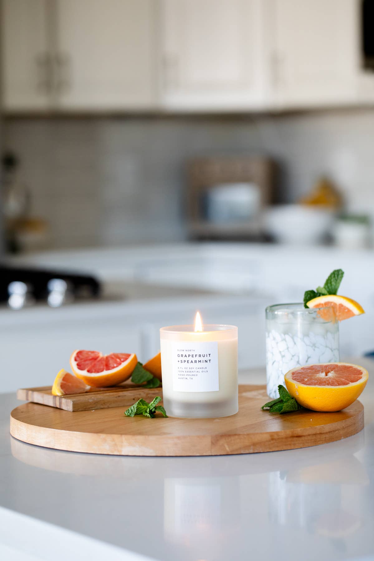 Slow North - Grapefruit + Spearmint Candle - 100% Essential Oils