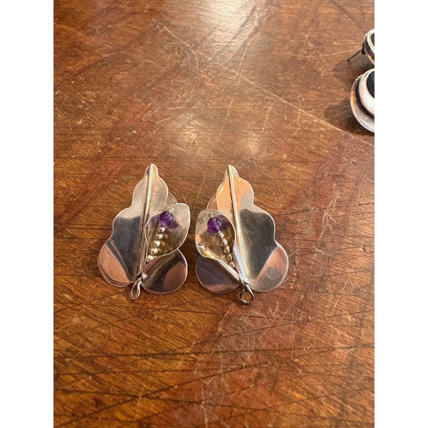 Vintage Sterling Silver Leaf Design With Amethyst Accent Pierced Earrings