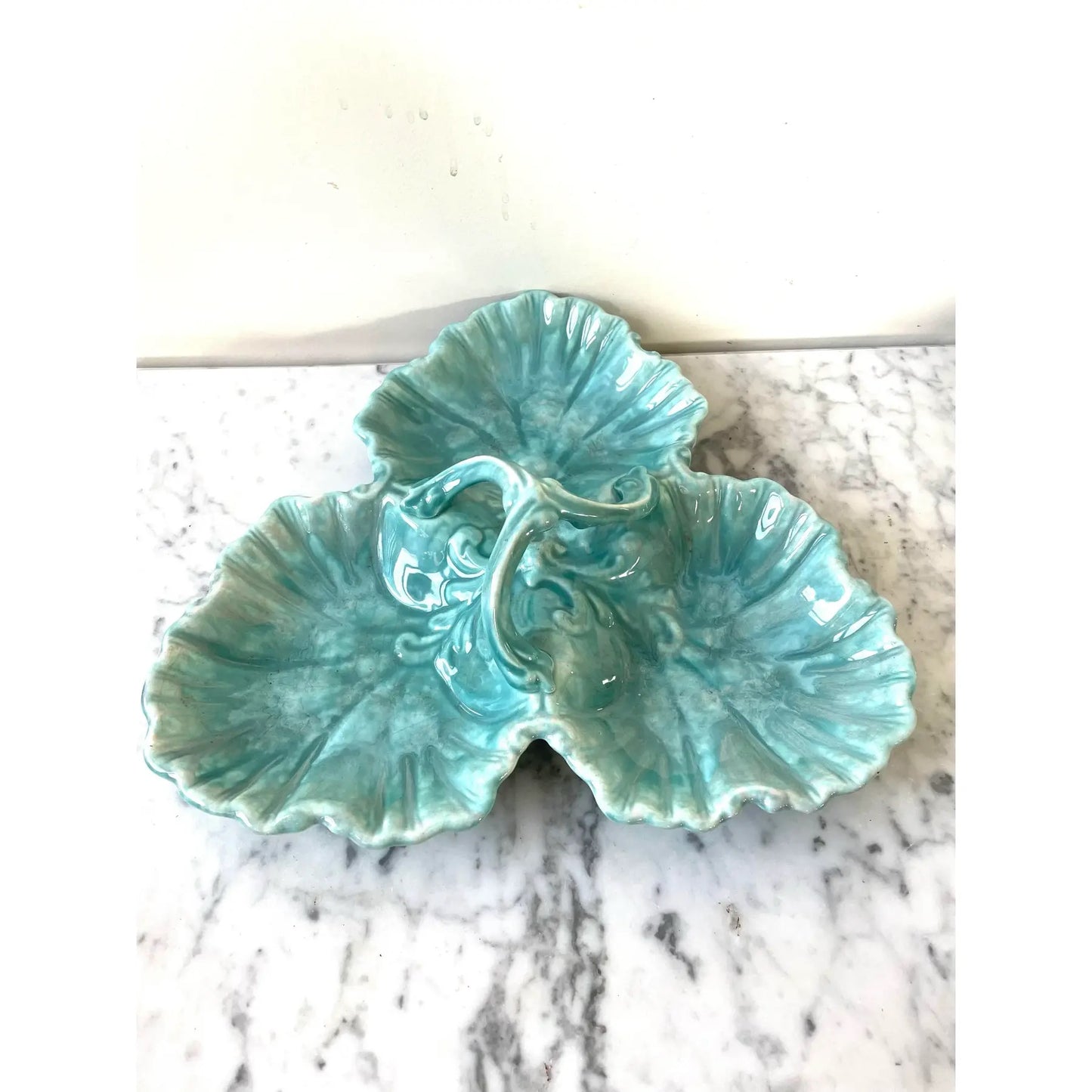 Fuente de cerámica "Encanto" de mediados de siglo