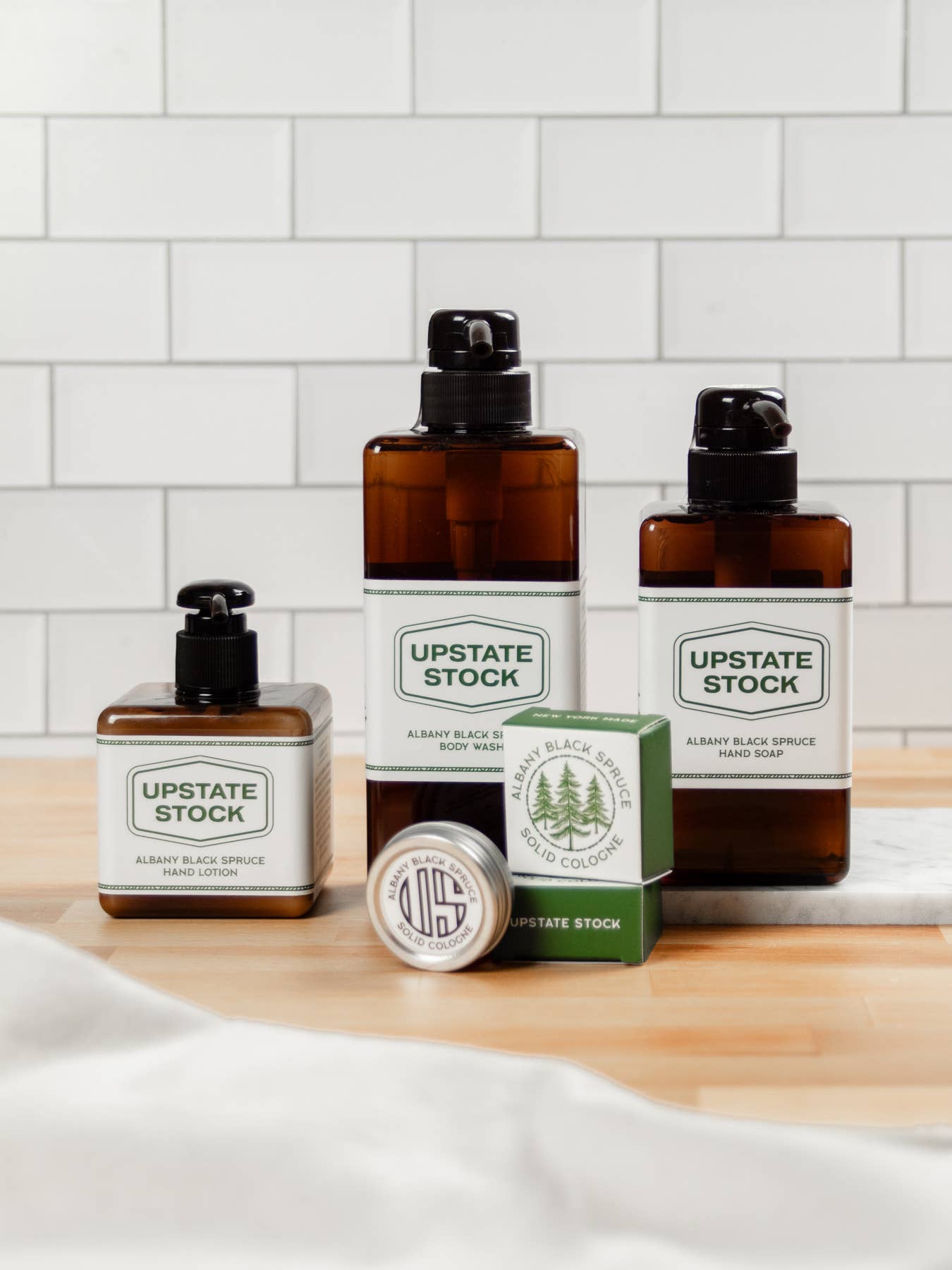 Upstate Stock - Albany Black Spruce - Loción de Karité para Manos y Cuerpo