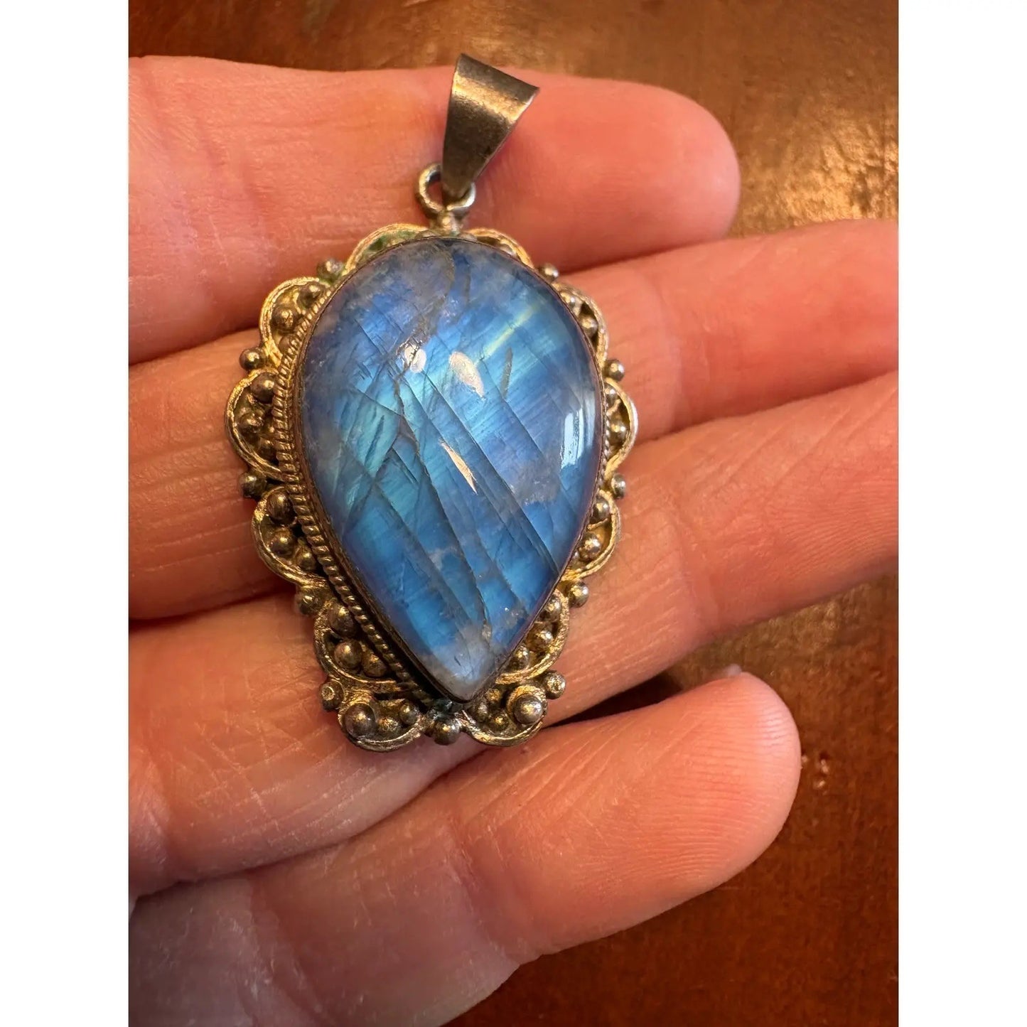 Sterling Silver Blue Labradorite Pendant - Stamped 925