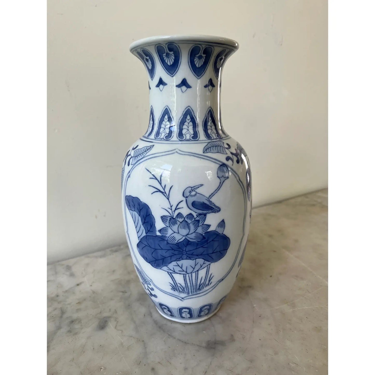 Vintage Blue & White Chinese Ceramic Vase