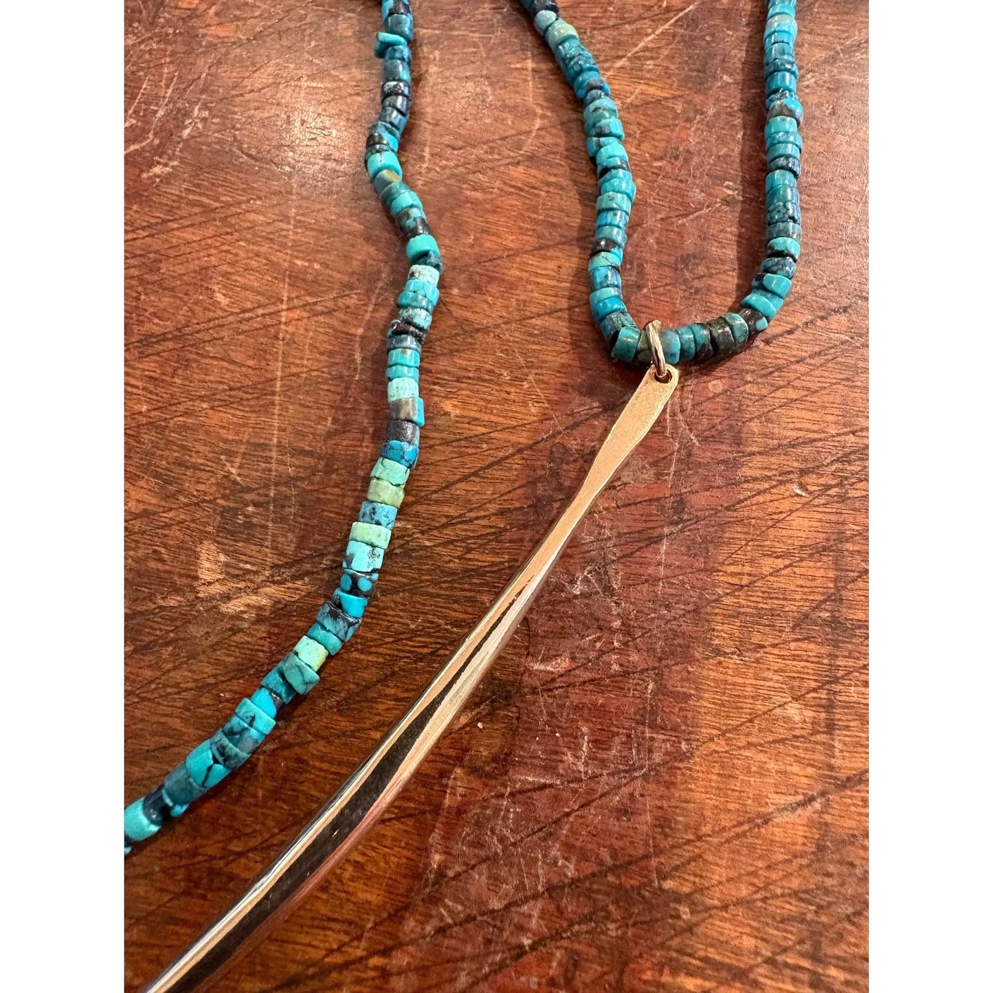 Turquoise Beaded Necklace With Gold Tone Abstract Horn Pendant 32 Inches