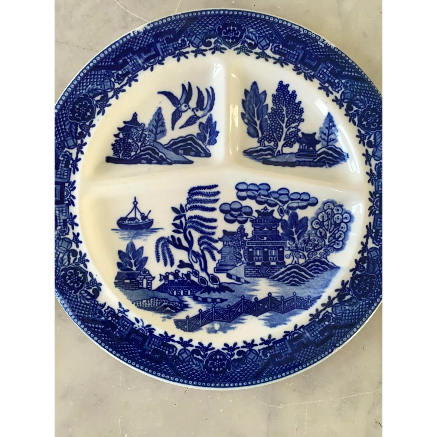 Vintage Blue Willow Moriyama Partitioned Plate - Set of 2