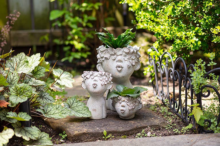 Abbott - Cement Kissing Face Planter: Large (10"H)