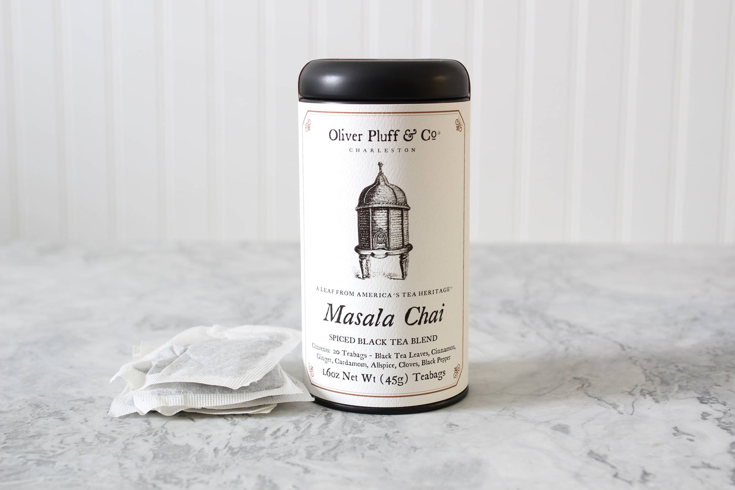 Oliver Pluff - Masala Chai - 20 bolsitas de té en lata de té exclusiva