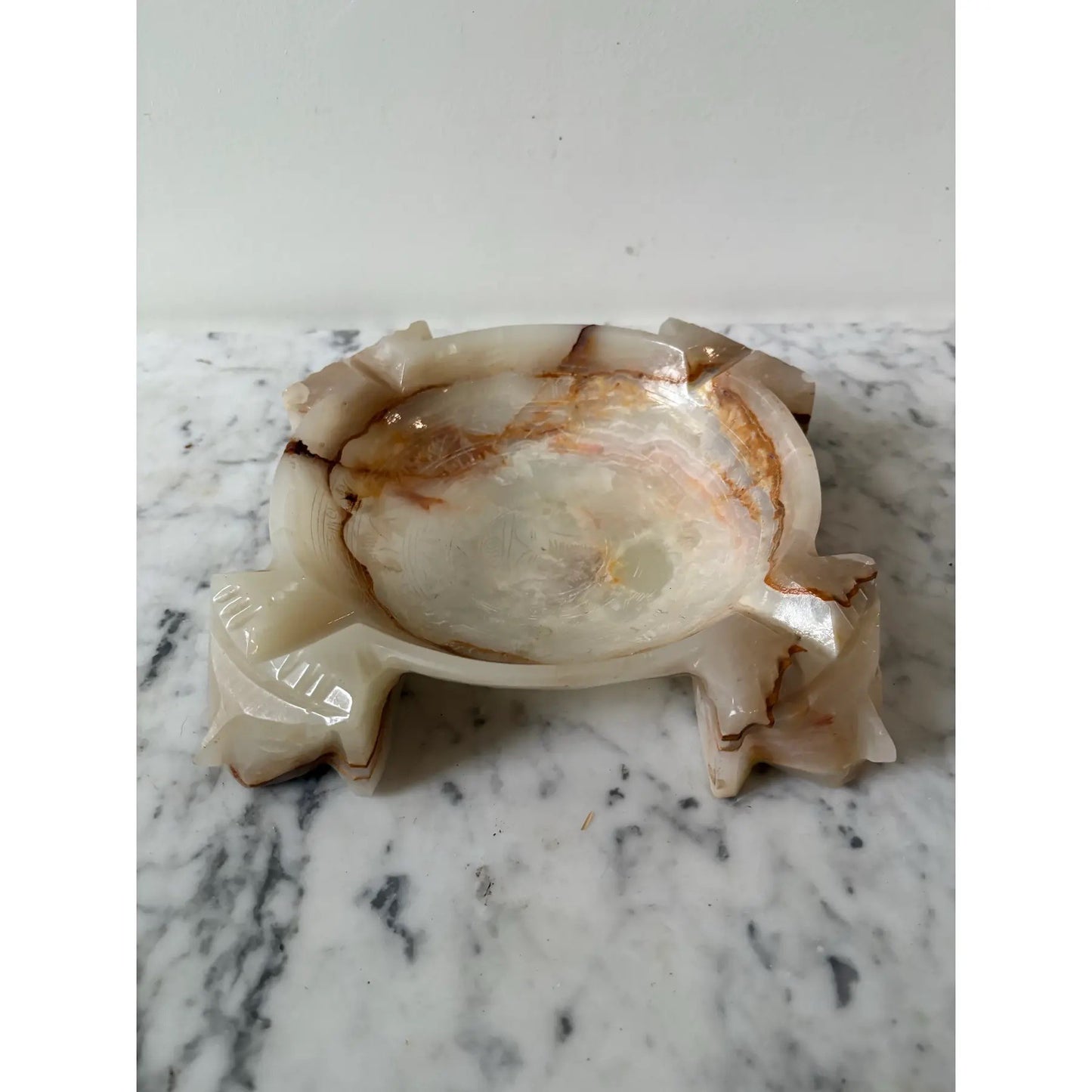 Cenicero de mármol, estilo moderno de mediados de siglo