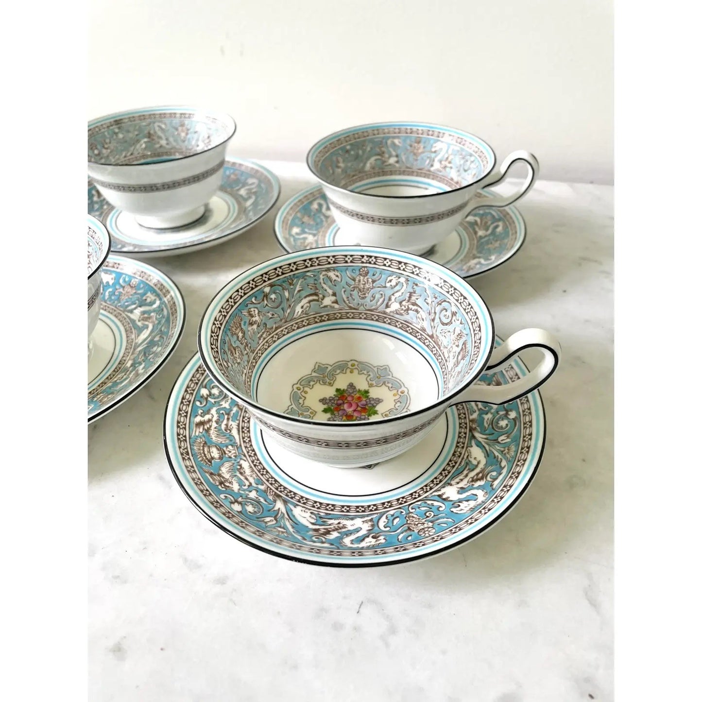 Vintage Wedgewood Florentine Pattern Tea/Coffee Cups and Saucers