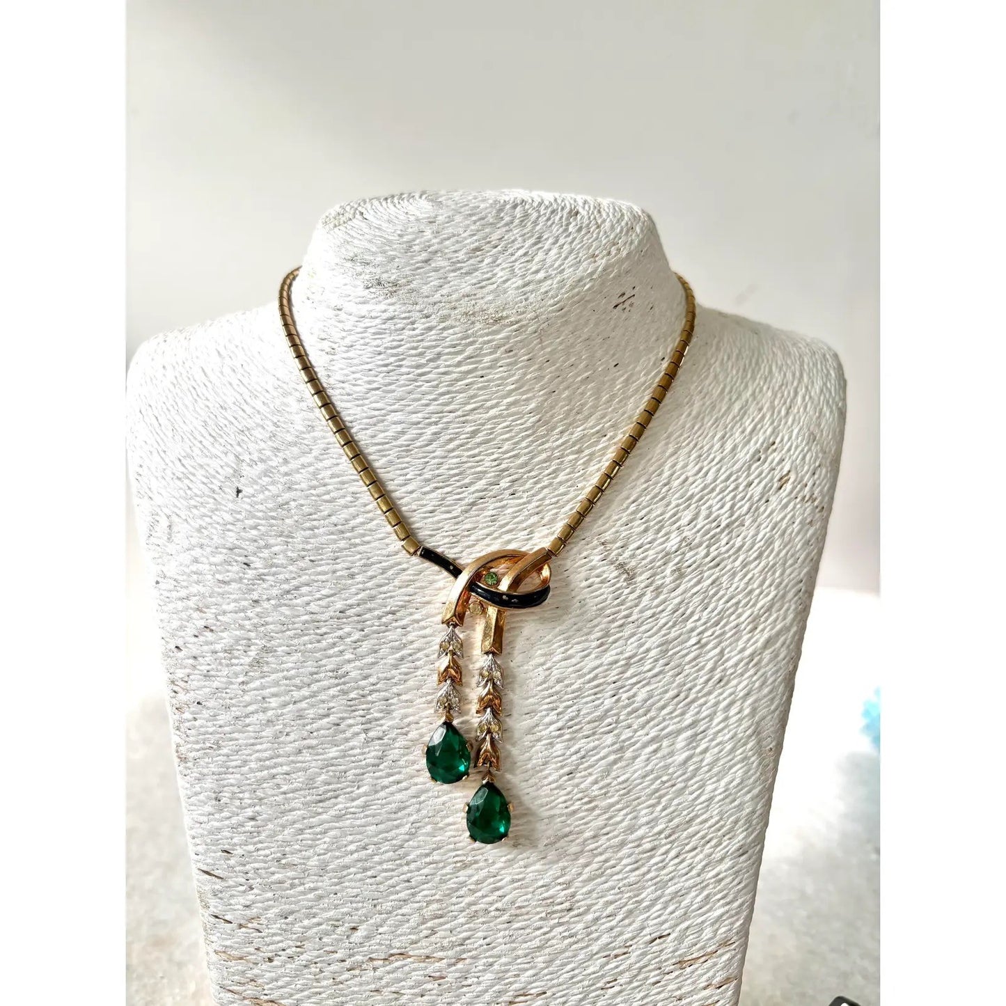 Vintage Crown Trifari Gold-Toned Emerald and Clear Rhinestone Necklace From 1949