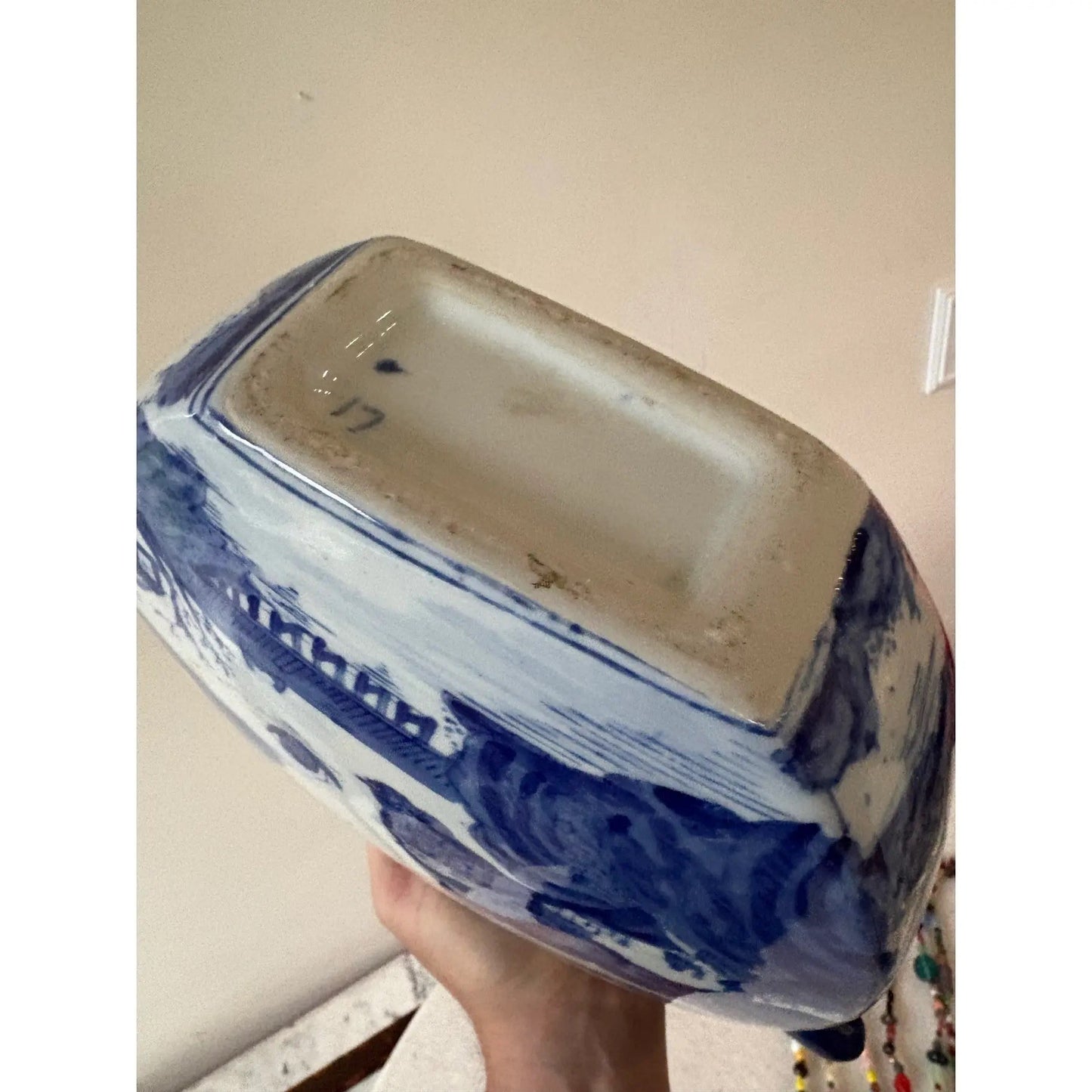 Large Vintage Porcelain Blue Willow Teapot