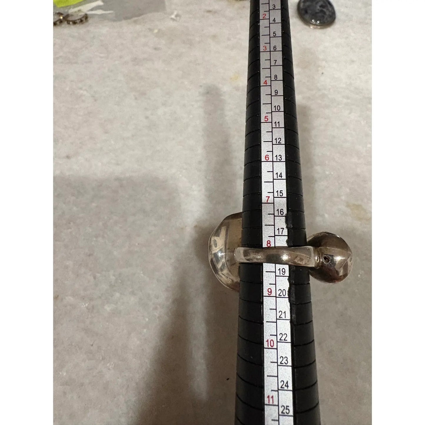 Anillo modernista de plata de ley y turquesa, de Hans Gehrig