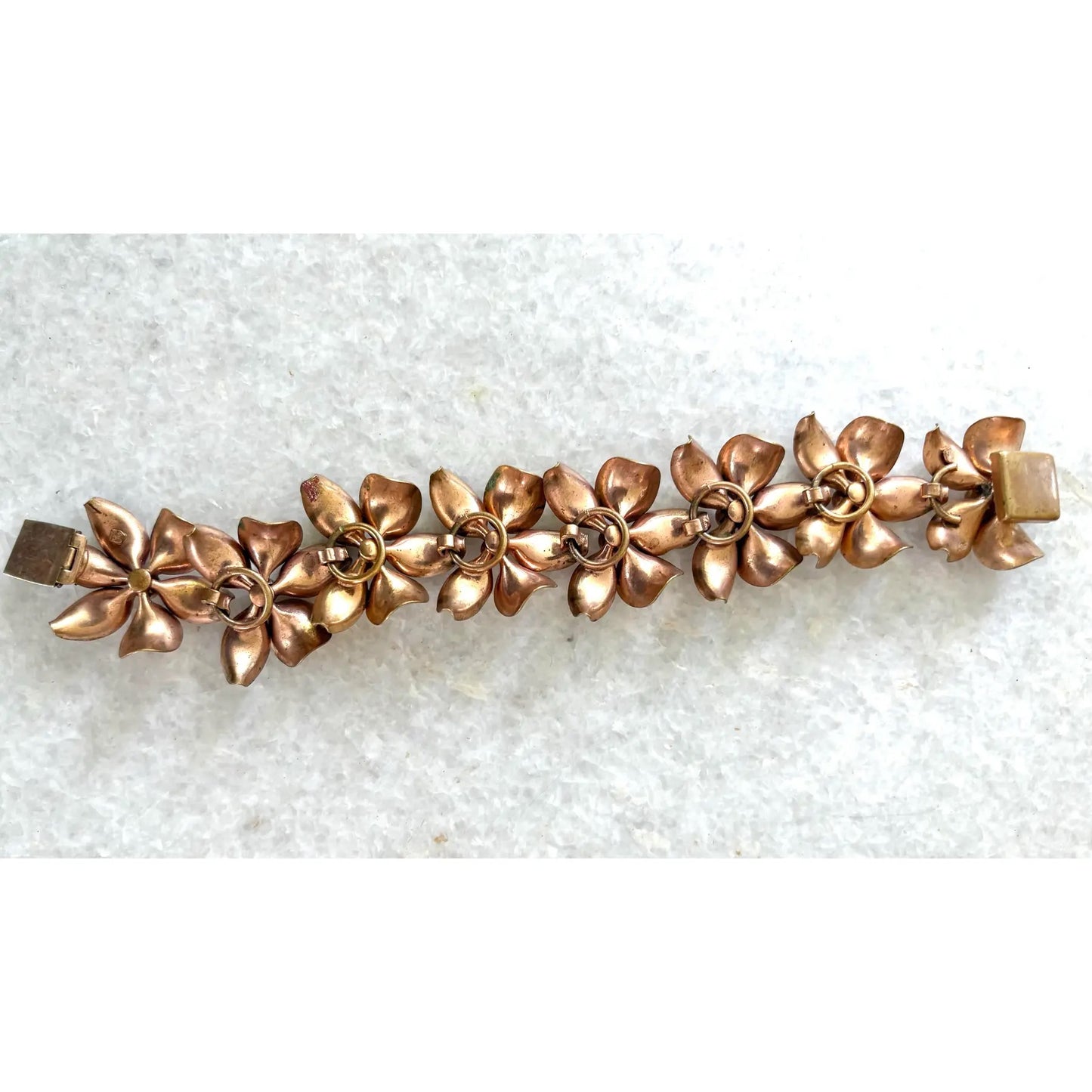 Art Deco Floral Gold Tone Sculptural Bracelet