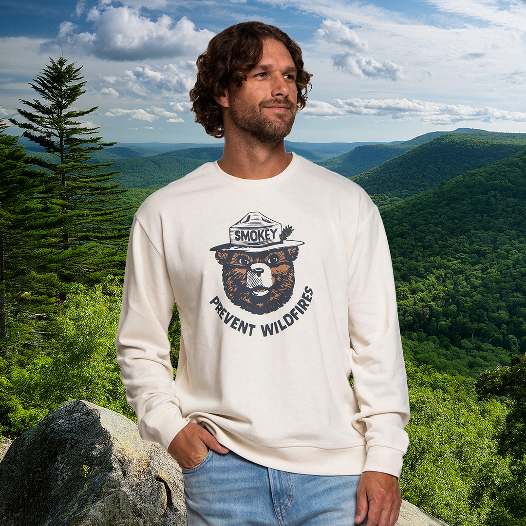 Landmark Project - Smokey Retro Unisex Sweatshirt: Antler