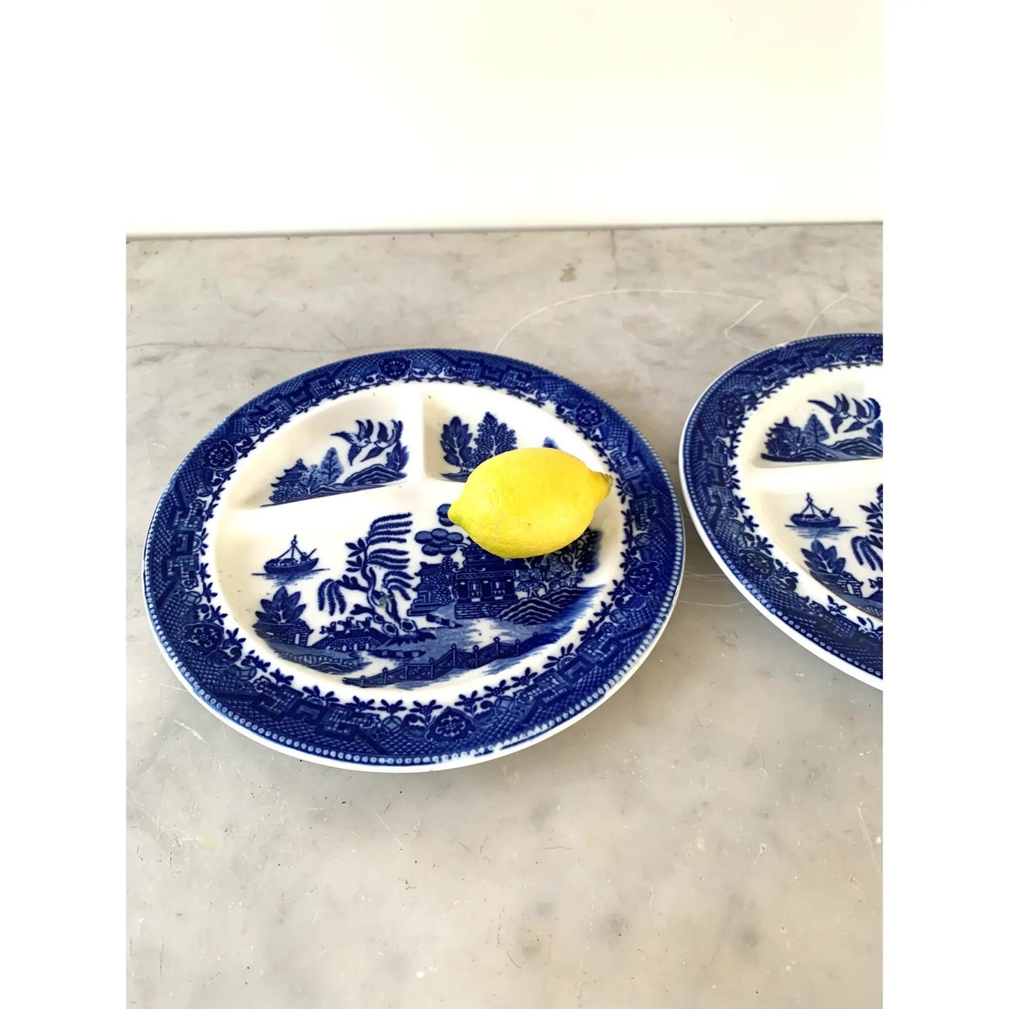 Vintage Blue Willow Moriyama Partitioned Plate - Set of 2