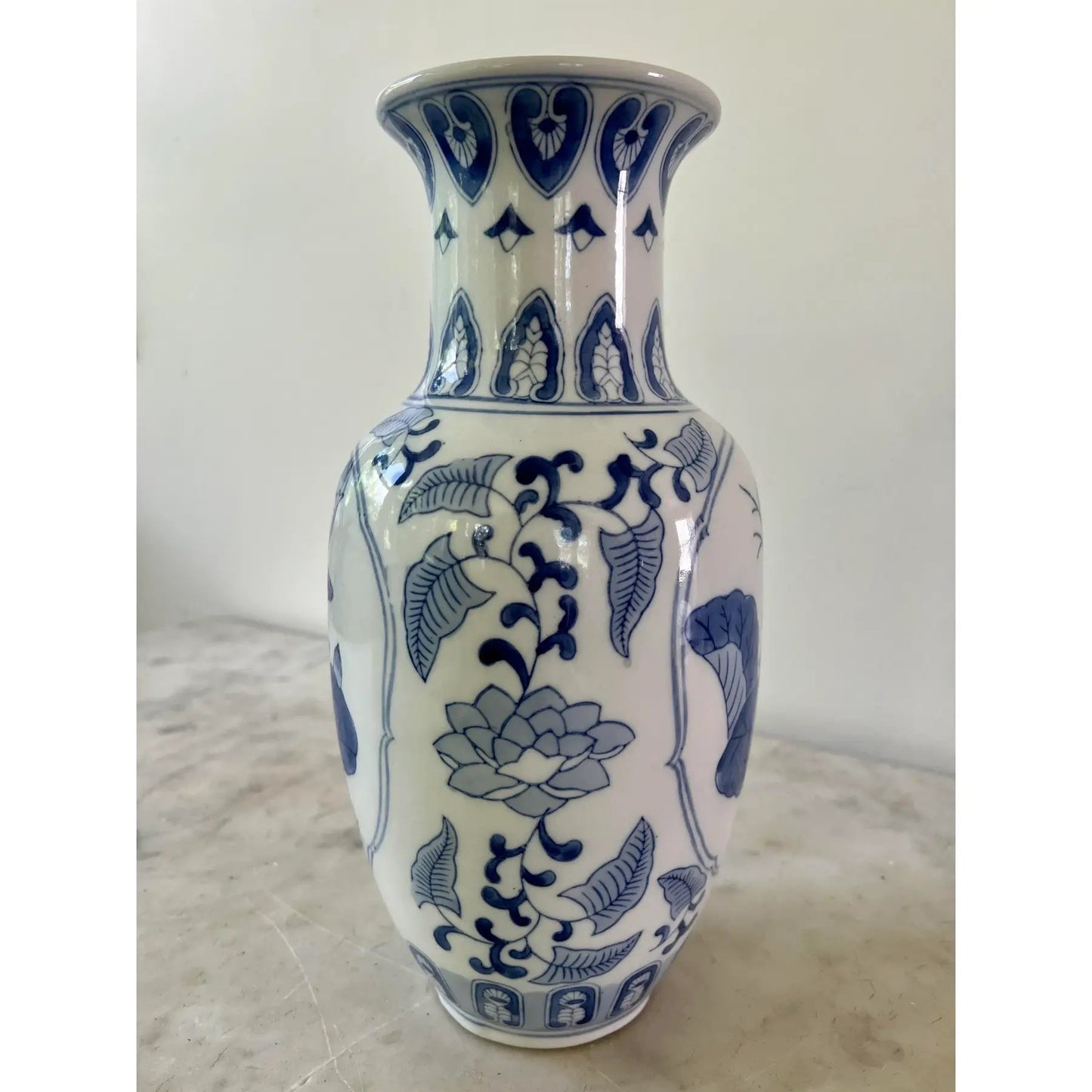 Vintage Blue & White Chinese Ceramic Vase