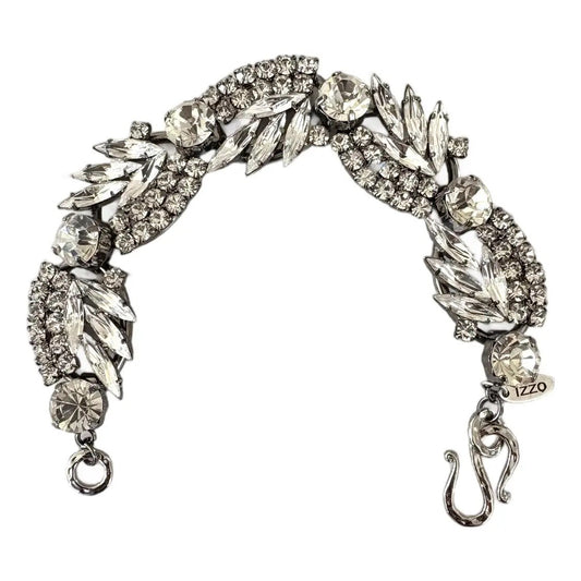 Pulsera de diamantes de imitación con corte marquesa de Matthew Izzo