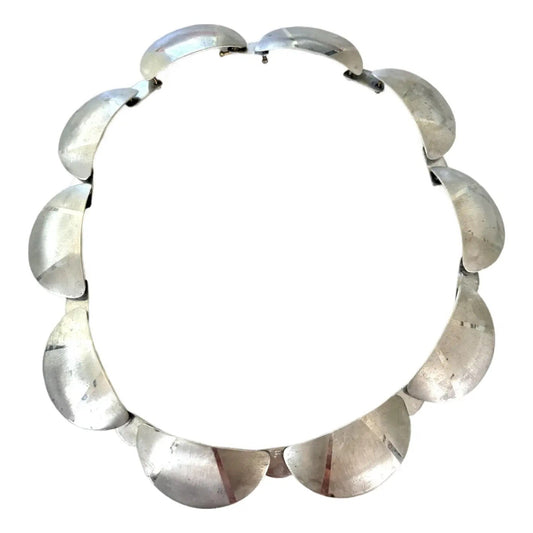 18" Chunky 800 Silver Necklace With Half Moon Design