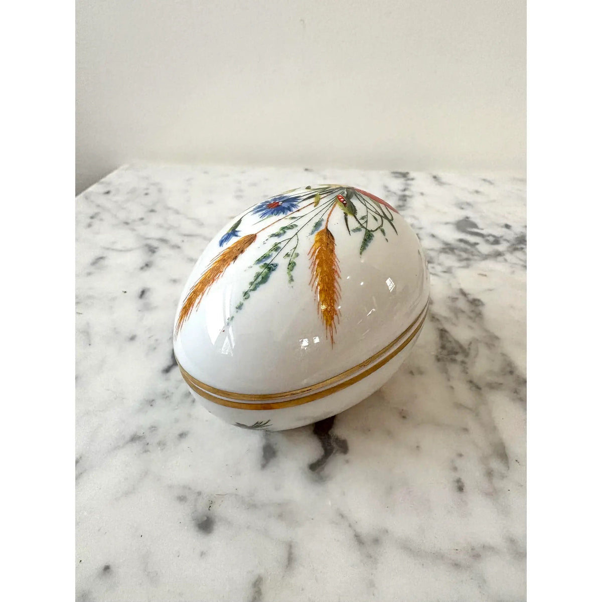 Limoges France Hand-painted Porcelain Jewelry or Trinket Box