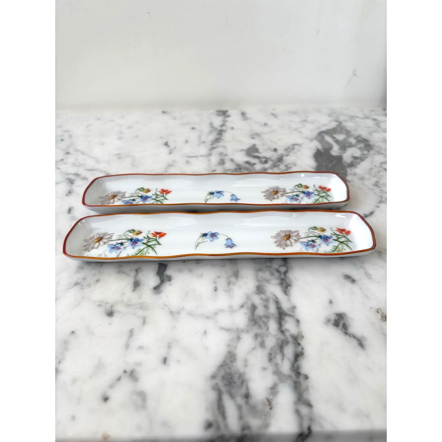 Limoges Francia Bandejas de porcelana pintadas a mano para joyas o abalorios, juego de 2
