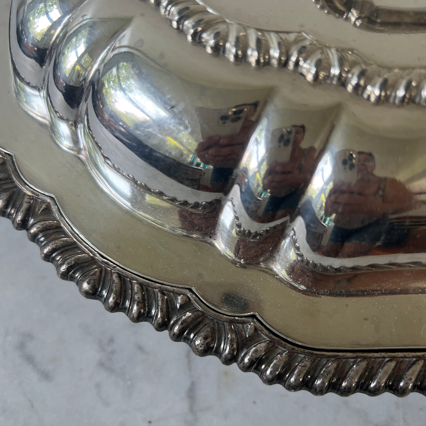 Fuente de servir antigua bañada en plata con tapa - 2 piezas