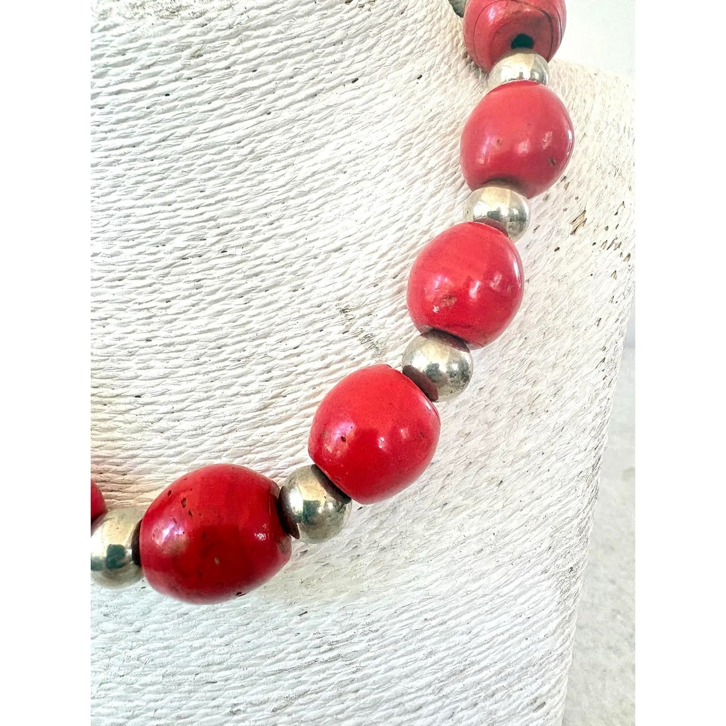 Sherpa Coral and Silver Beaded Necklace