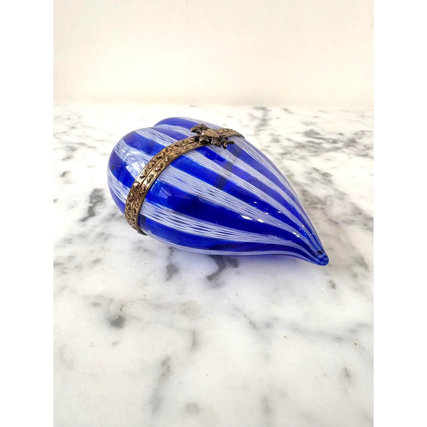 Murano Latticino Venetian Glass Heart Shaped Trinket Box