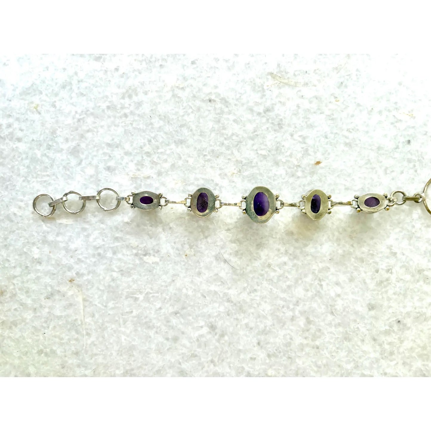 Pulsera de eslabones de plata de ley y amatista
