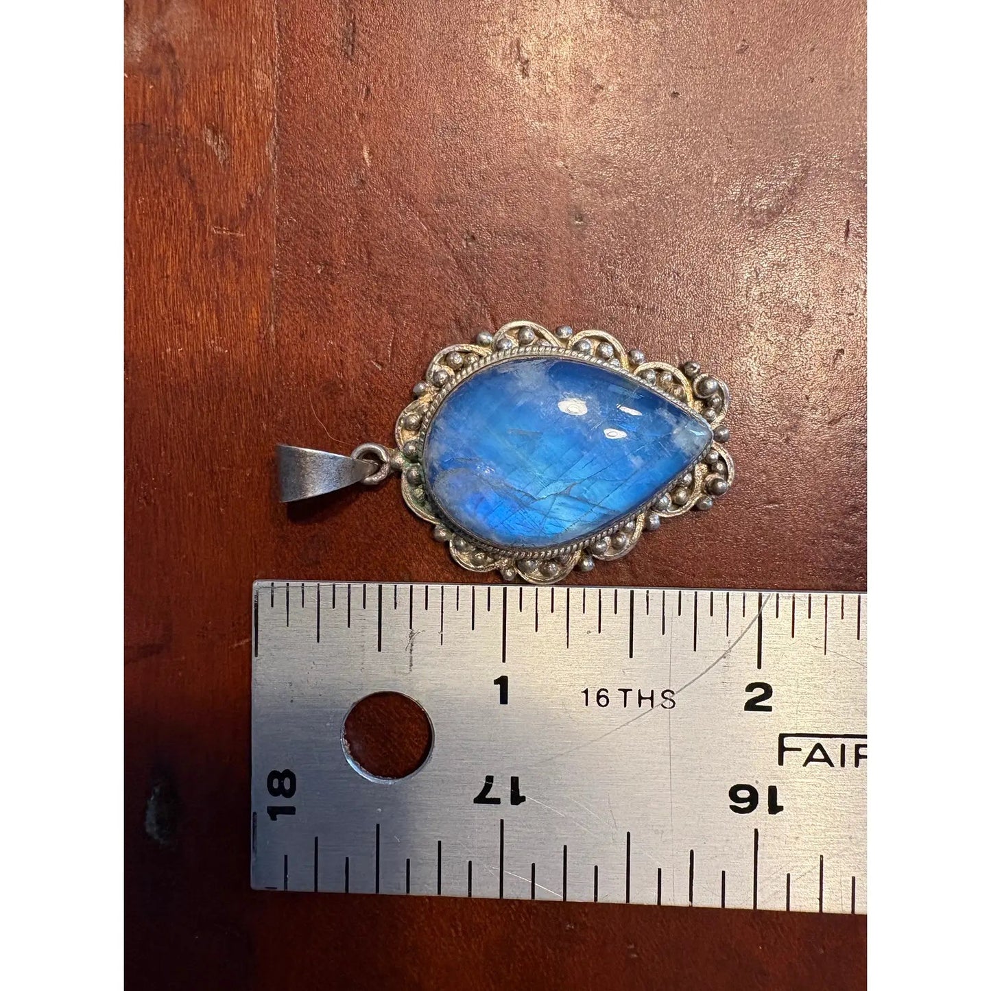 Sterling Silver Blue Labradorite Pendant - Stamped 925