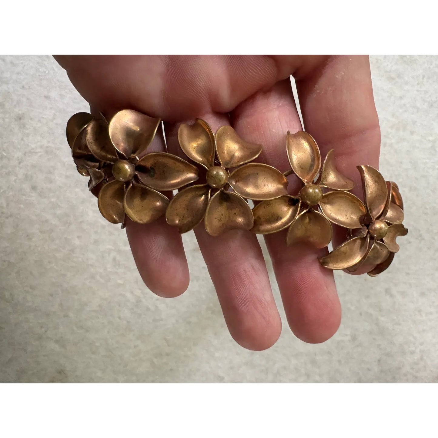 Art Deco Floral Gold Tone Sculptural Bracelet