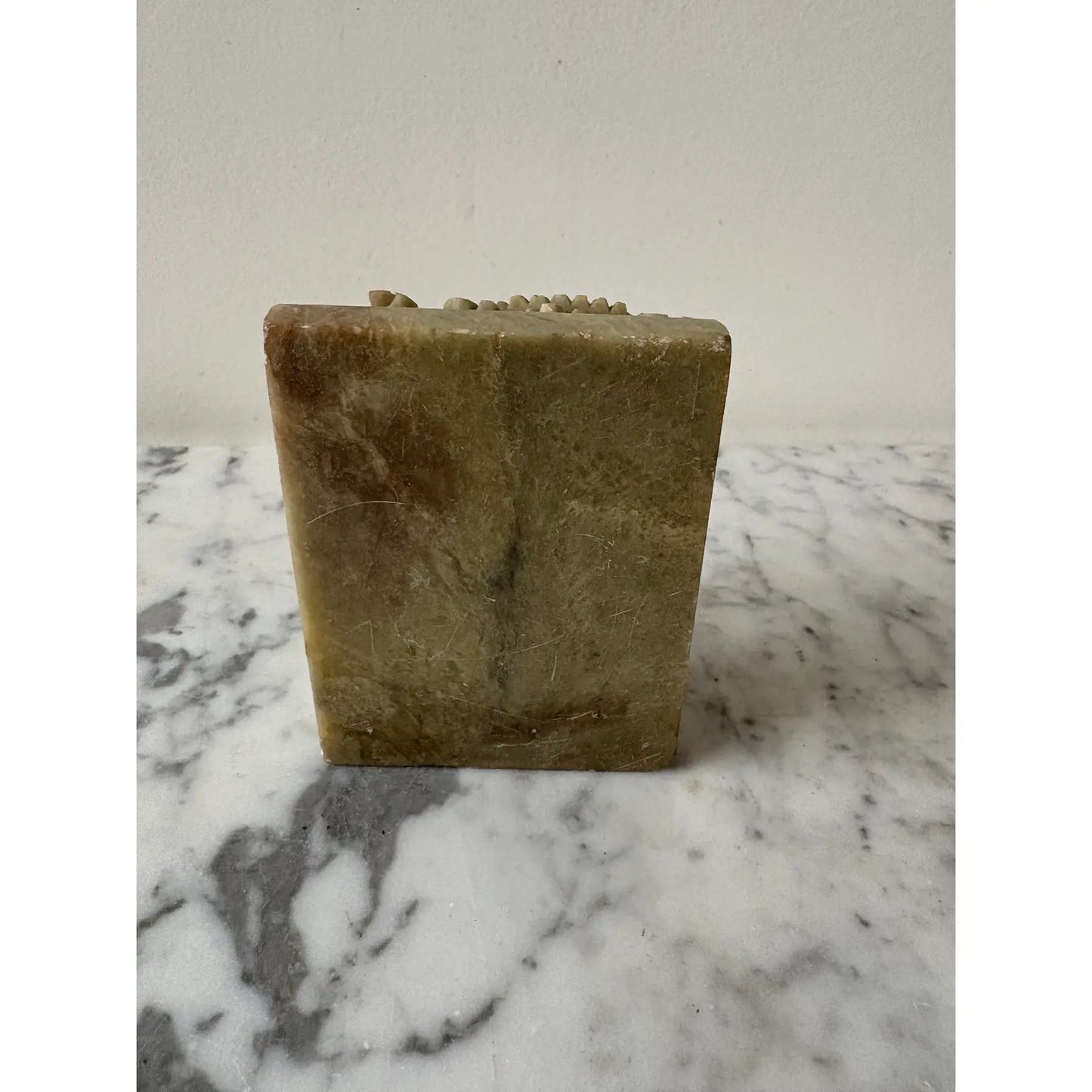 Sujetalibros chino de esteatita tallado a mano