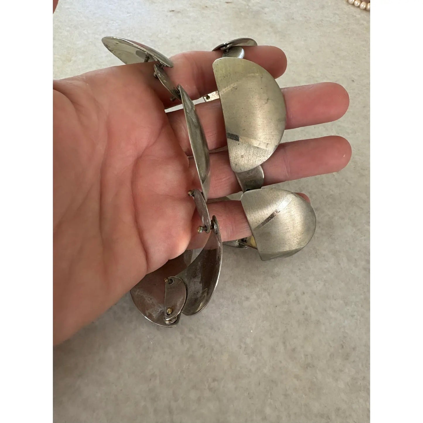 18" Chunky 800 Silver Necklace With Half Moon Design